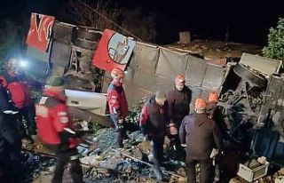 Antalya’daki yolcu otobüsü kazasından ölüm...