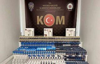 Araçtan 2 bin 300 paket kaçak sigara çıktı