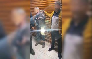 Arkadaşlarıyla şakalaşırken tabancayı boynuna...