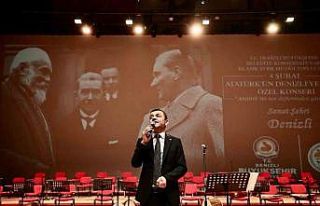 Atatürk sevdiği şarkılar ile anıldı