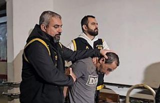 AVM’deki flim gibi kuyumcu soygunu girişiminin...