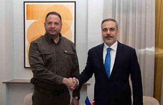 Bakan Fidan Ukrayna Cumhurbaşkanlığı Ofisi Başkanı...