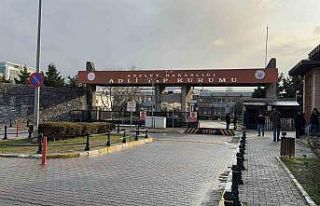 Başakşehir’deki yangında ölen Nazlıcan’ın...