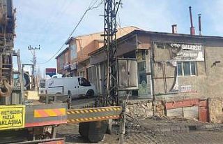 Başkale’deki trafo yangınında fırın personeli...