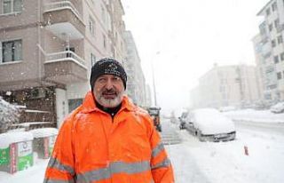 Başkan Çolakbayrakdar, "Kar, şehrimize bereket...