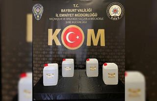Bayburt’ta 20 litre etil alkol ele geçirildi