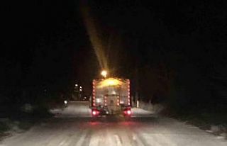 Belediye ekipleri gece boyunca teyakkuzda oldu