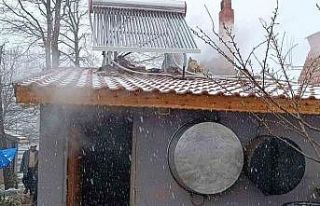 Bilecik’teki at çiftliğinde çıkan yangın büyümeden...