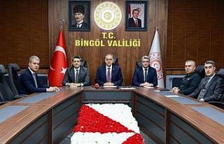 Bingöl’de, depremlerde hayatını kaybedenler anıldı