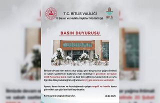 Bitlis’te okullara kar engeli
