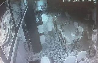 Bolu’da lokantada hırsızlık: O anlar güvenlik...