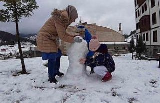 Bolu’nun 3 ilçesinde taşımalı eğitime kar engeli