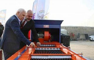 Büyükşehir’den kırsala ekipman desteği