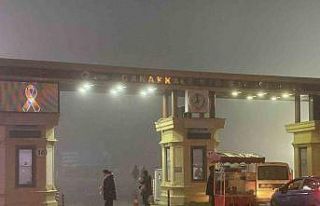 Çanakkale Boğazı’nda sis nedeniyle feribot seferleri...