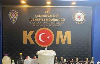Çankırı’da 50 litre sahte alkol ele geçirildi