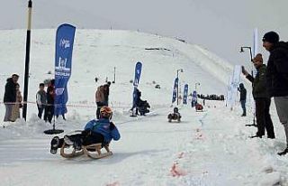 Çat’ta ‘Gelenekten geleceğe kış oyunları...