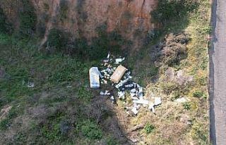 Çayırova’da kaçak atığa geçit yok