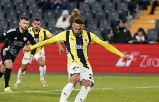 Cenk Tosun, 2. golüne imza attı