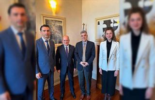 Çetin İle Kostas, turizm işbirliğini görüştü