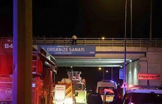 Çevre yolunda trafik akışına intihar girişimi...