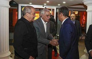 CHP Genel Başkanı Özgür Özel, Ahmet Türk’ü...