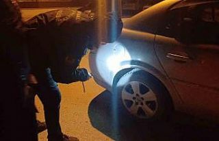 Çorum’da park halindeki araç kurşunlandı, polis...