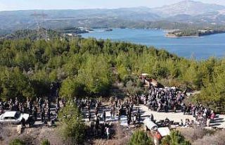 Çukurova çiftçileri yağmur duasına çıktı