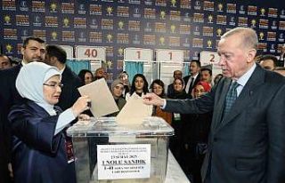 Cumhurbaşkanı ve AK Parti Genel Başkanı Erdoğan,...