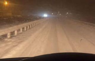 D-100 karayolunda yoğun kar yağışı