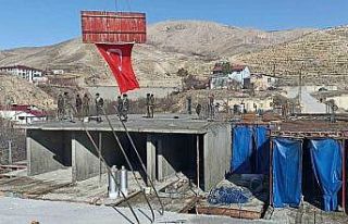 Deprem konutlarının betonarme inşaatını 50 günde...