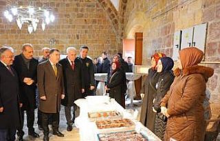 Depremzedelere yönelik Bayburt’ta açılan hayır...