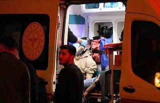 Dumanların kapladığı 7 katlı rezidansta korku...