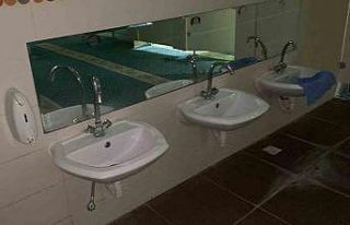 Eğlence ve oyun parkında tuvaletin mescide dönüştürüldüğü...