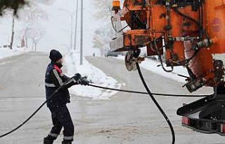 Ekipler var gücü ile sahada