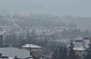 Elazığ’da yüksek kesimlerde sis etkili oldu