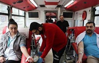 Elazığlı sağlık çalışanlarından örnek davranış:...