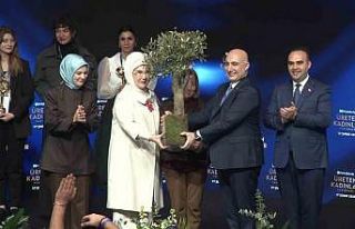 Emine Erdoğan: "2028 yılında kadın istihdam...