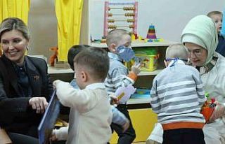 Emine Erdoğan ve Zelenska savaş mağduru çocukları...