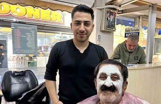 Enflasyon ve fahiş fiyatlara kafa tutan berberde...