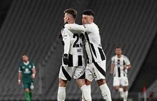 Ernest Muçi gol sayısını 6’ya çıkardı