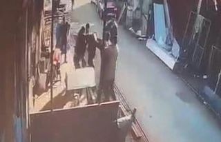 Erzincan’da iki esnaf arasında tekme tokatlı kavga...