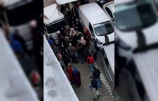 Esenyurt’ta pazarda hırsızlık yapan kadın suçüstü...