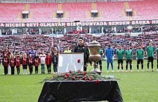 Eskişehirspor 3 puanı 4 golle kazandı