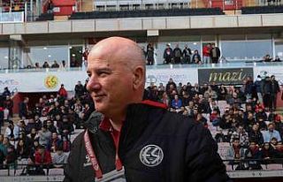 Eskişehirspor’da teknik direktör Ergün Ortakçı...