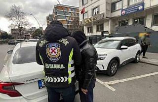 Eyüpsultan’da drift yapan motosikletliye ceza yağdı