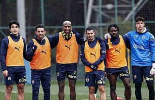 Fenerbahçe, Kasımpaşa maçı hazırlıklarına...