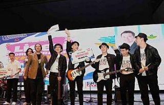 Genç müzisyenler profesyonellere taş çıkarttı