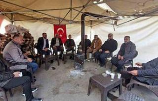 HAK-İŞ Diyarbakır İl Başkanı Aküzüm, DEM’li...