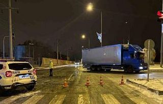 Iğdır-Doğubayazıt Karayolu ulaşıma kapandı