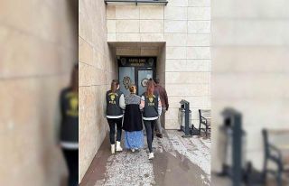 İki evden 370 bin TL’lik altın çalan şahıslar...